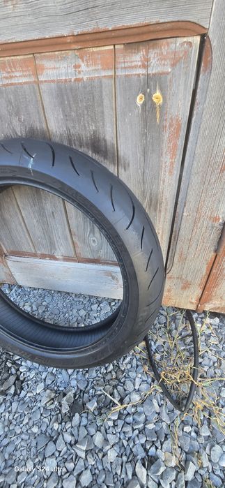 Гума предна Metzeler m9rr  120 70 17