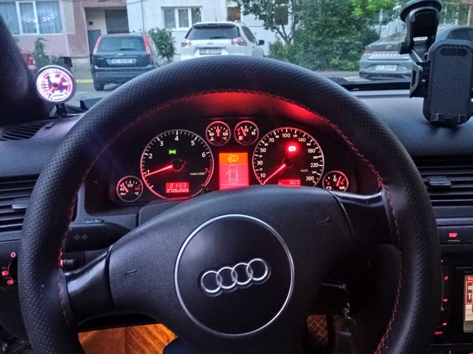 Vând Audi A6 1.8T