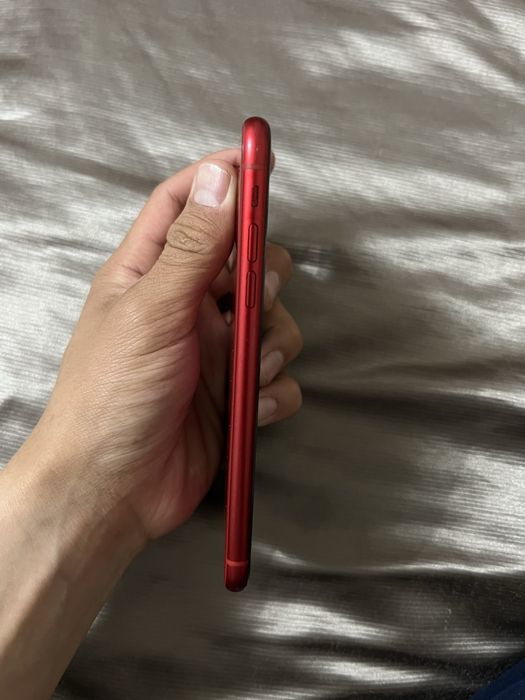 Продам Iphone XR 64gb