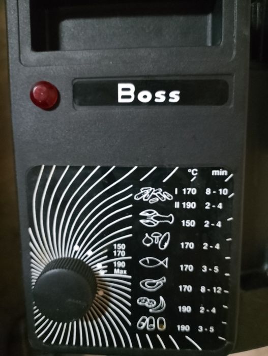 Фритюрник  BOSS почти нов