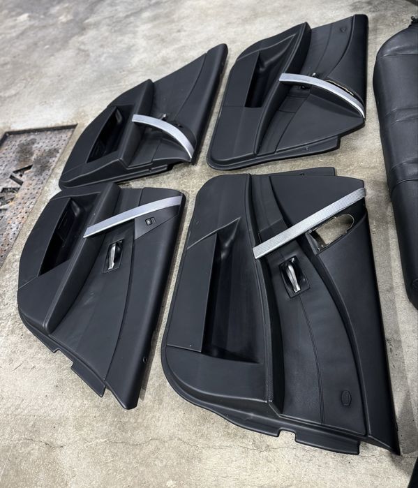 Перфектен черен кожен рекаро салон за бмв Е61 (комби)