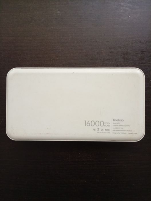 Продам паурбанк б/у