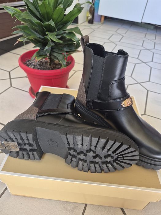 Боти  Michael Kors