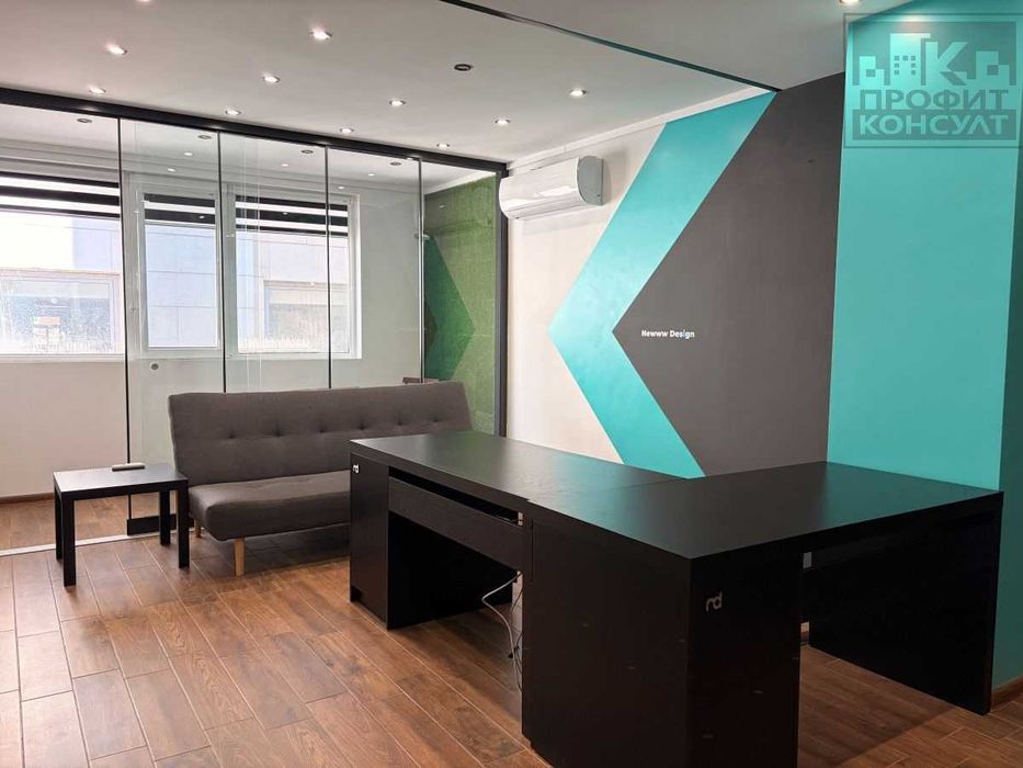 Дава се под наем Офис в Велико Търново, Център - 51 кв.м за 548.25 € - Снимка #5