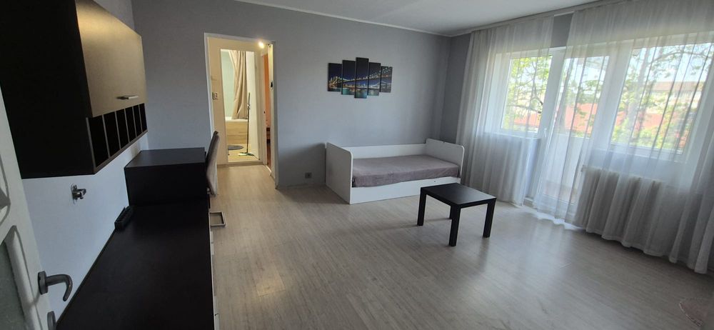 De inchiriat apartament 2 camere