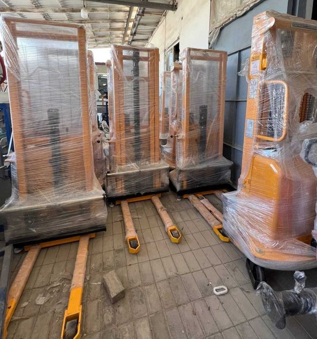 спецтехника Штабелер 2т/160см