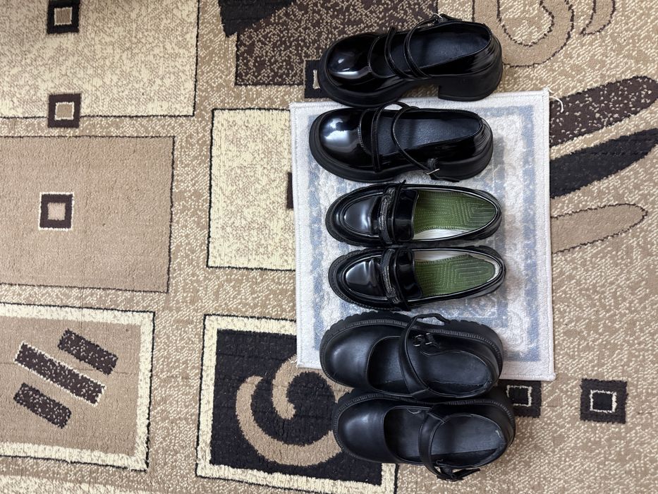 Продам туфли школьный