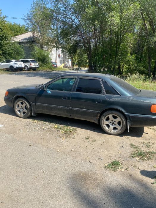 Продам ауди 100 с4 1992г
