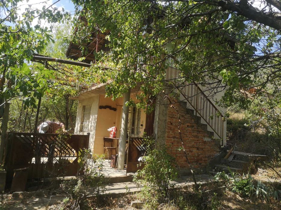 Продава се Къща в с. Бегунци, Област Пловдив - 45 кв.м за 816 €/кв.м - Снимка #1