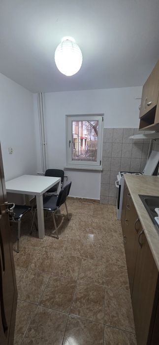 2 Camere Decomandat Rovine Pizza Ibiza Parter