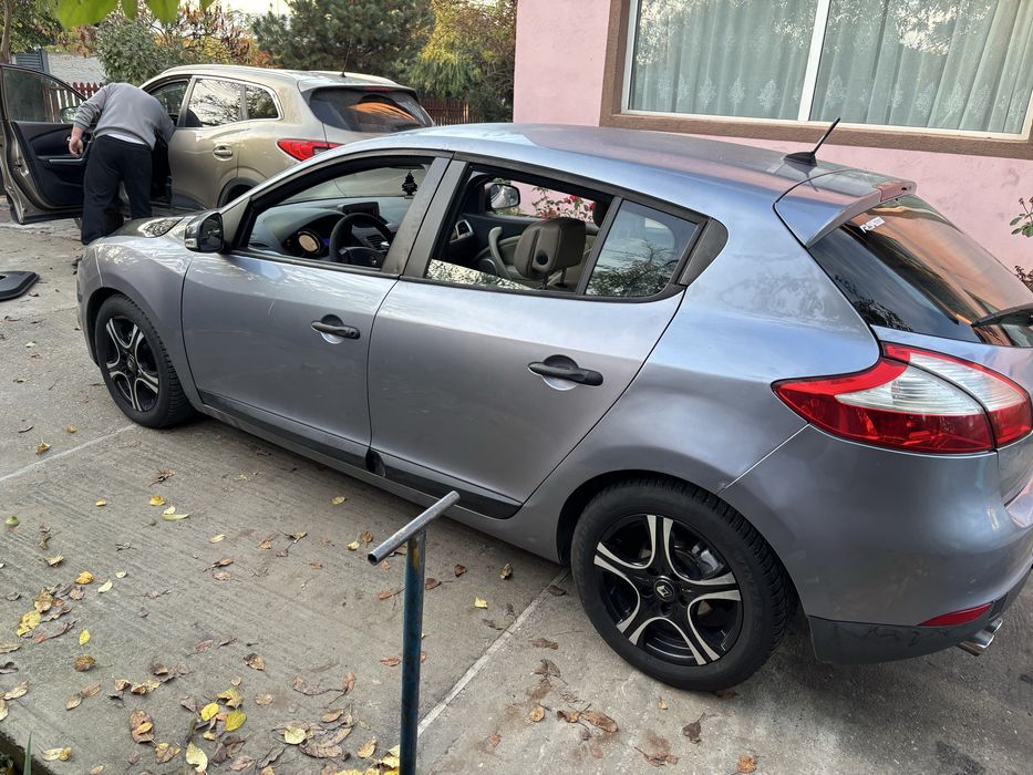 RENAULT Megane 2011 — imagine 4