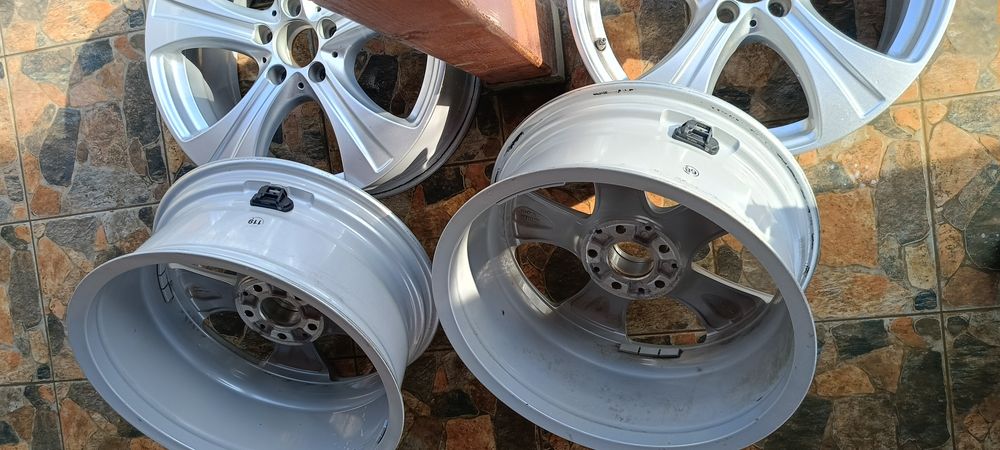 Оригинални 18ки джанти mercedes
