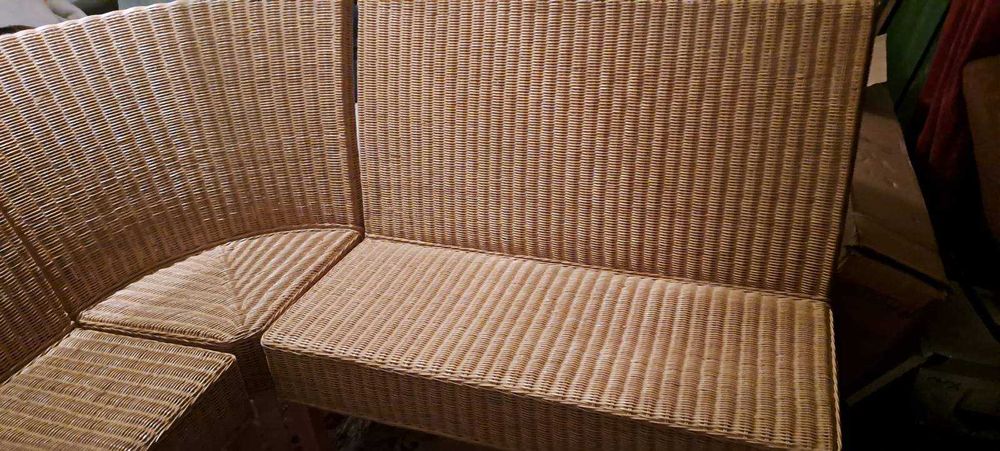 Продава истински ратанови мебели 100% внос чисто нови