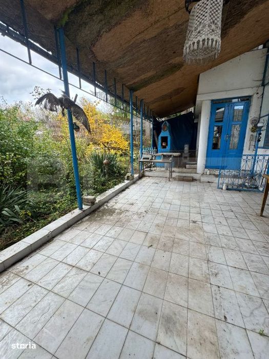 Casa cu 4 camere, 170mp si teren de 1488mp in MANERĂU