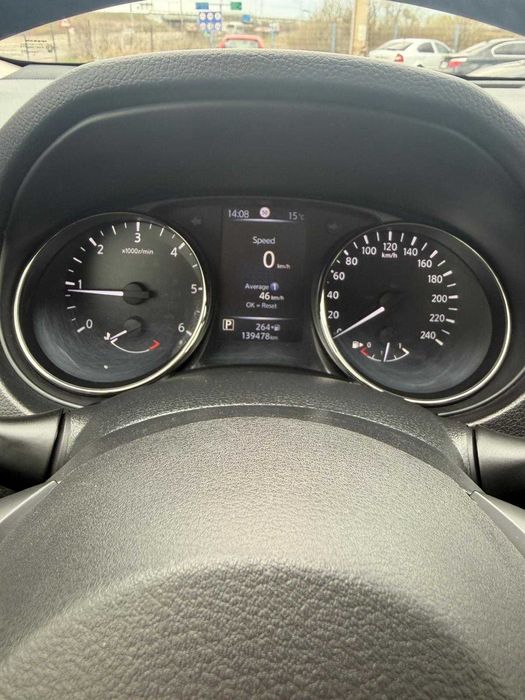 Nissan X-TRAIL Tenka 4x4 177 CP