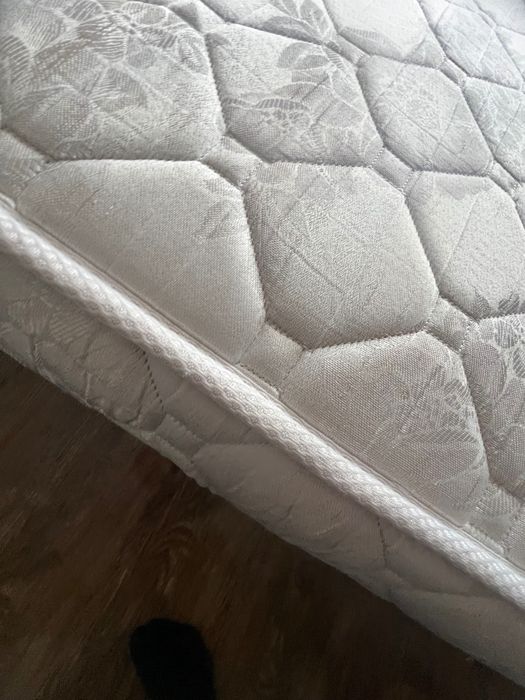 Кровать полуторка