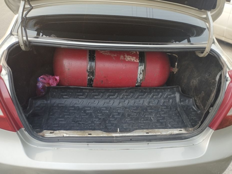 Ласети 2009 сотилади