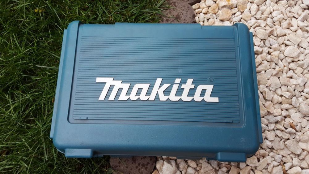 Cutie Makita impecabila