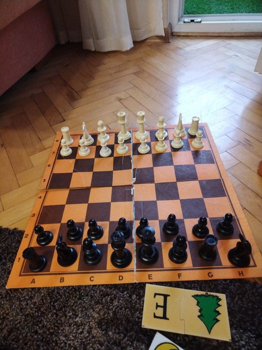 Пълен комплект без липсващи фигури