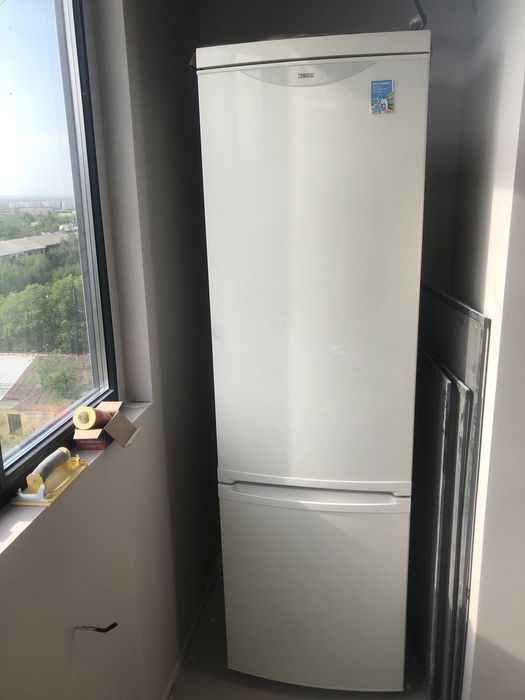 Продам холодилник
