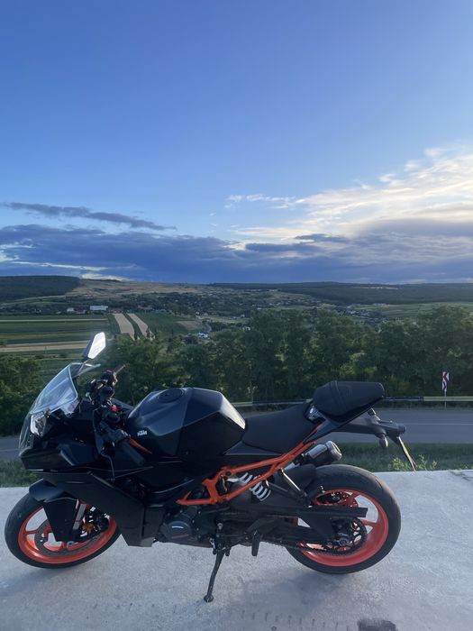 Ktm rc125 2022 ABS