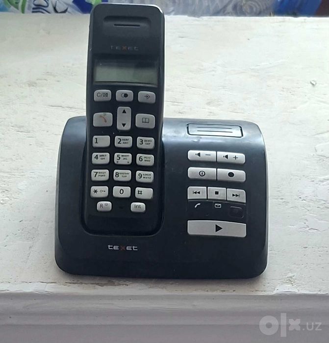 Продается радиотелефон teXet с базой и автоответчиком.
