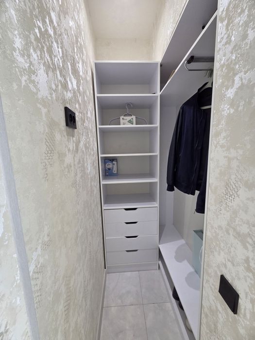 ( К45 ) Продаётся 2ух комнатная квартира после ремонта/ ЦУМ