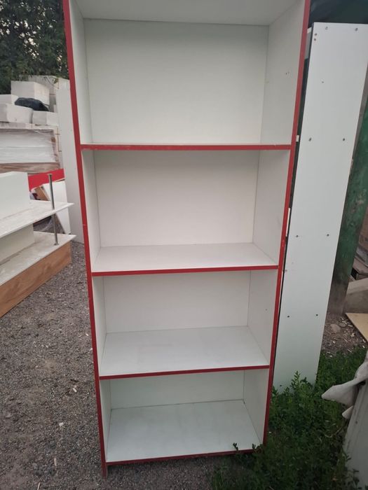 Продам стеллажи и вывеску