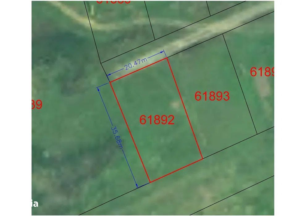 Teren de vanzare suprafata de 700 mp zona Deusu