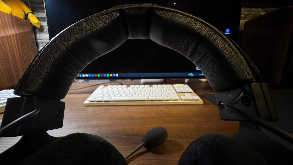 Casti Gaming Beyerdynamic Over-Ear MMX 330 Pro, Cu Fir, 48 Ohm, Negru