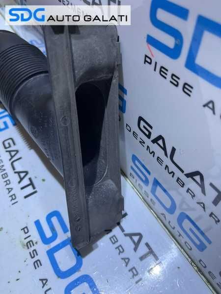 Tub Conducta Ghidaj Admisie Carcasa Filtru Aer VW Golf 5 1.4 BUD 2004 - 2008 Cod 1K0129618BD 1K0129609D [LR2498]