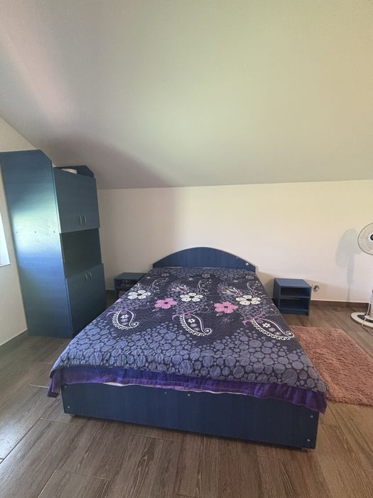 Dormitor cu pat dublu 180/200