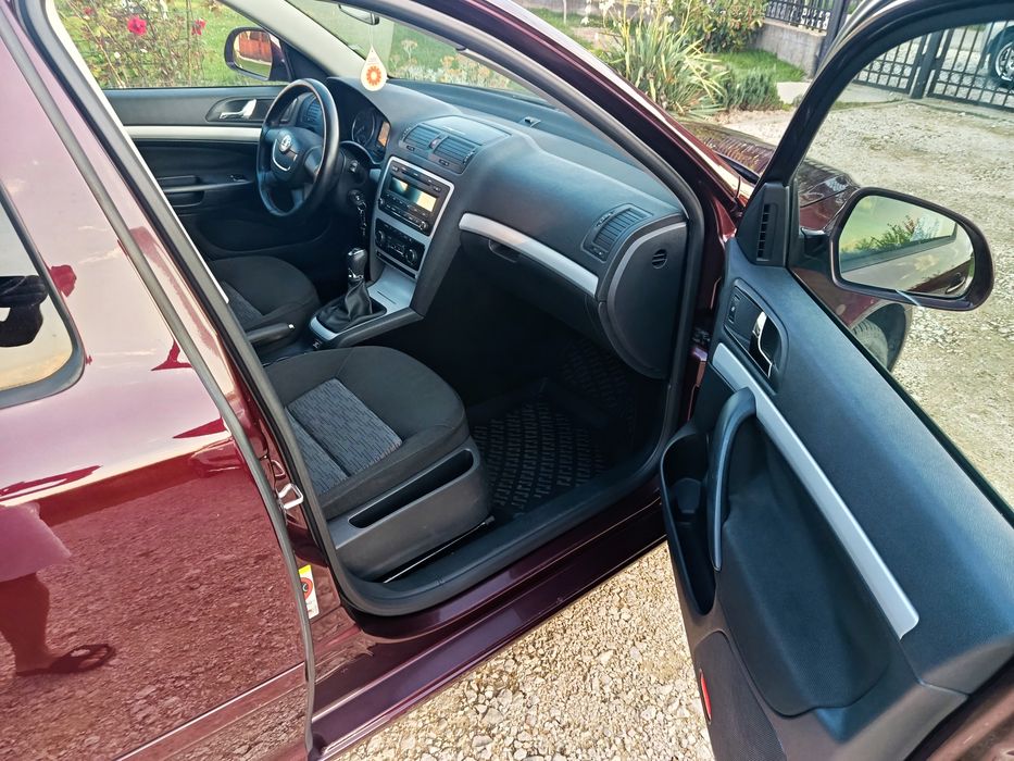 Skoda Octavia II Face lift cu gpl