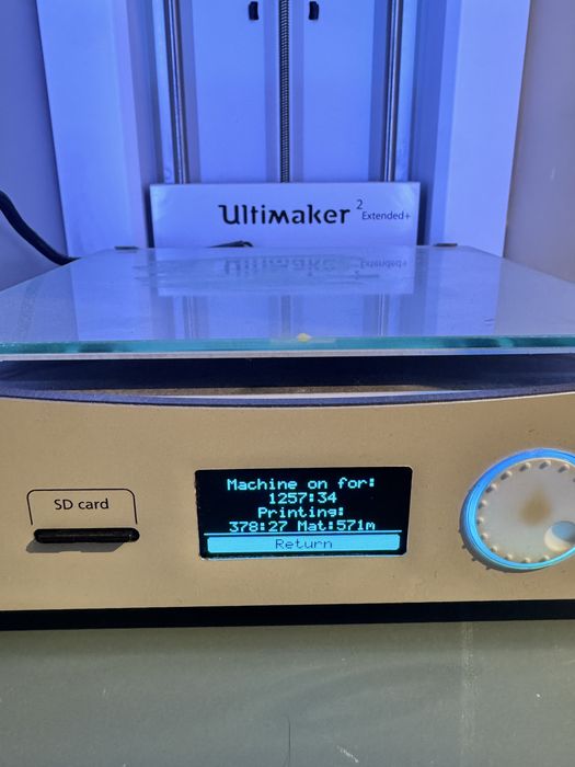 Imprimanta 3D Ultimaker 2 Extended / Cu doar 378 de ore
