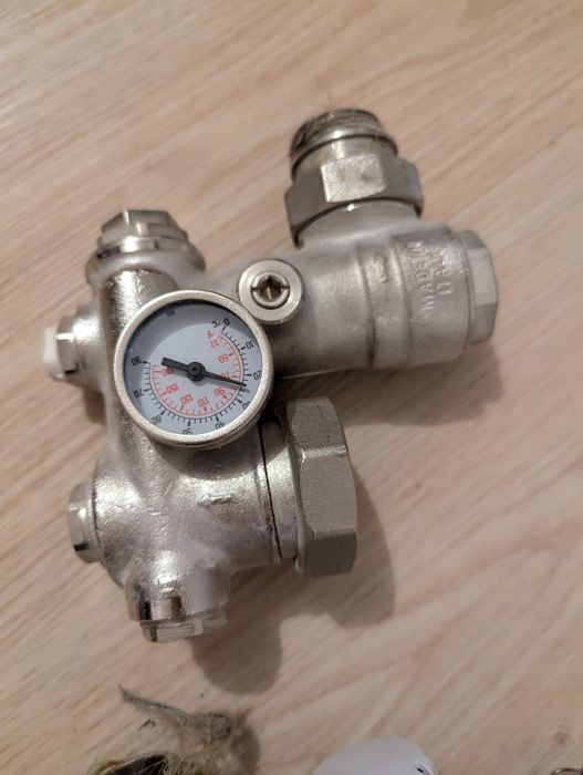 Grup pompare și amestec Ecoheat romstal