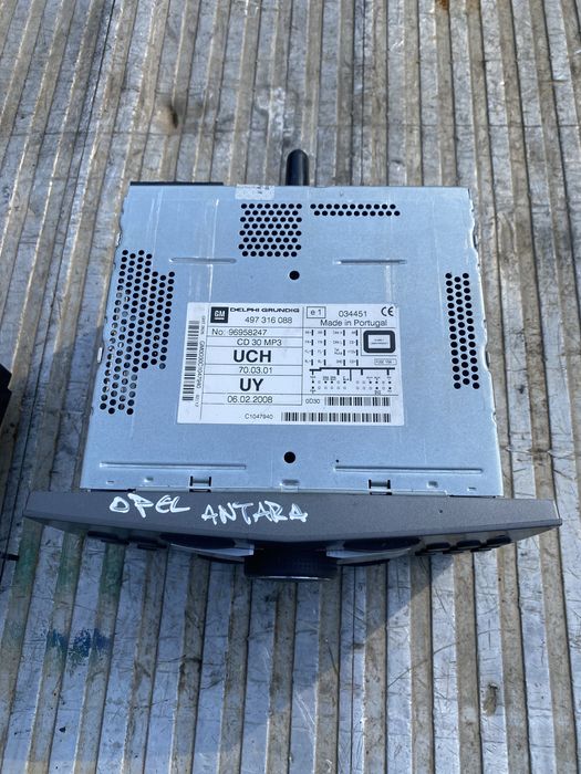 Radio CD Opel Antara an 2006/2013 Pret 500 lei