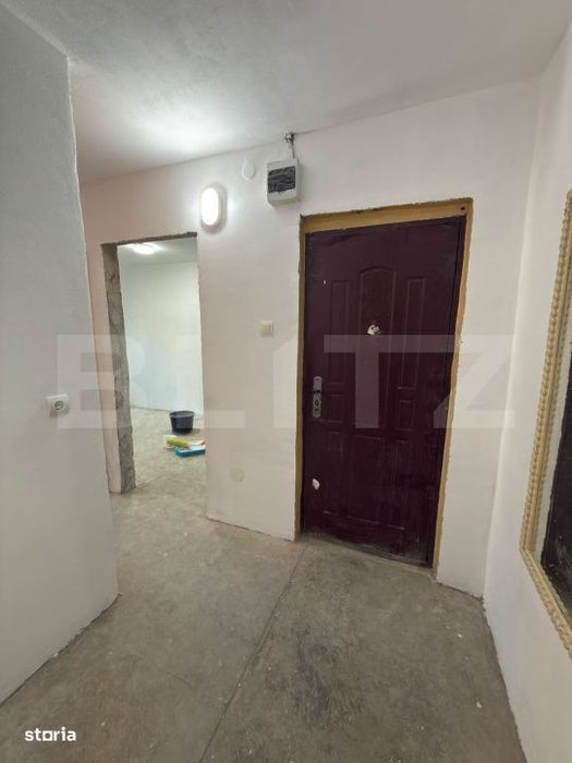 Apartament 4 camere, 62 mp, zona Malu Rosu