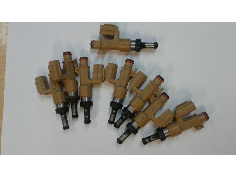 Форсунки 3UR FE привозные