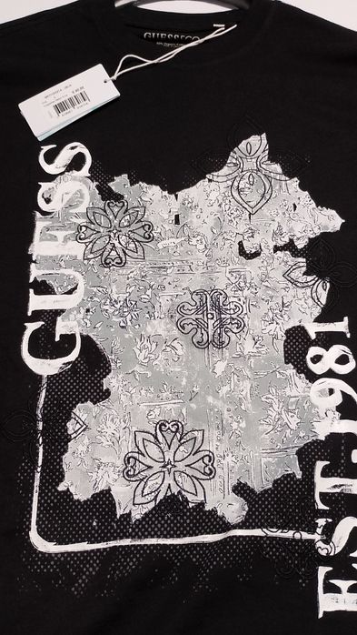 Оригинални тениски без етикет