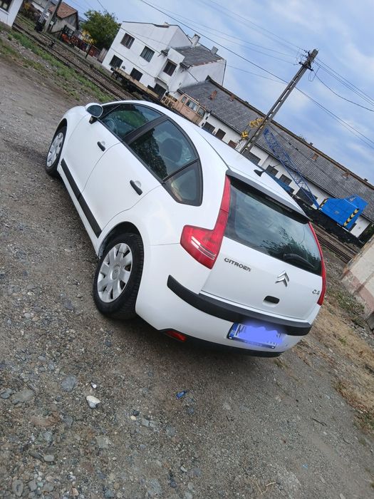Citroen c4 1.6 hdi anul 2007 perfect fuctional