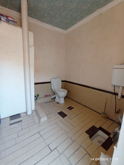 Кумарик 3.6.сот.4хона хамма шароит бор.