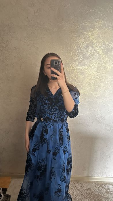 Нарядное платье