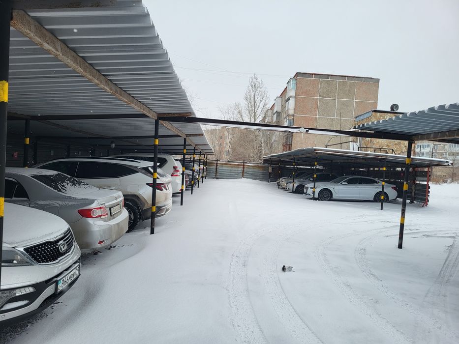 Продается автостоянка