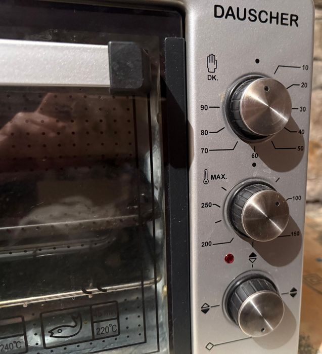 Продаю духовой шкаф