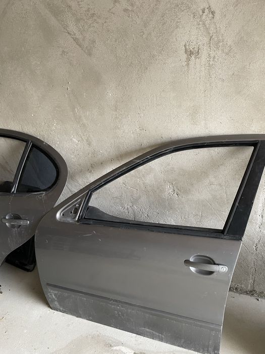 Portiere Seat Leon 2004 + alte piese