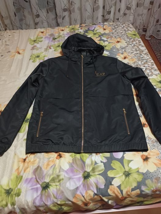 Тънко яке Армани размер ХХЛ