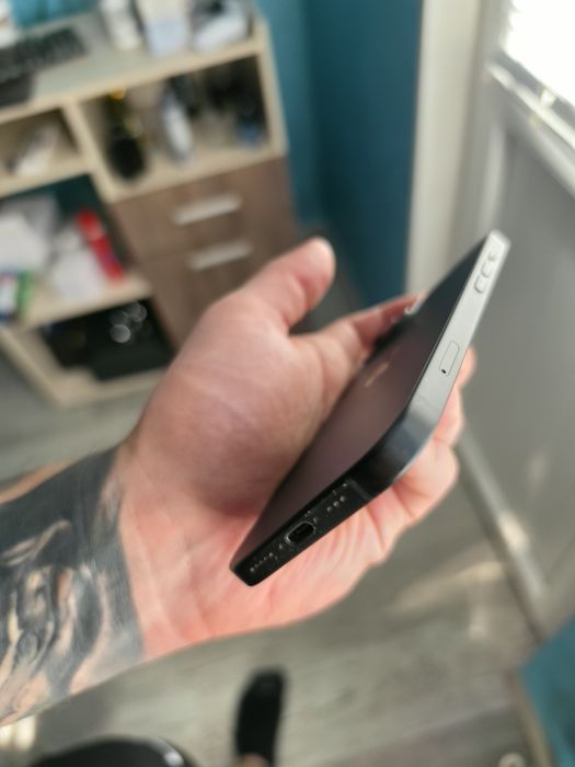 Iphone 15 128 gb Запазен