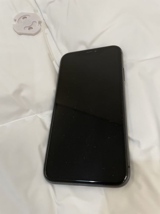 iPhone 11  128 Gb