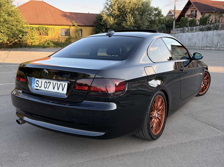 BMW 320d E92 Coupe 2010 Automat 177 CP Trapa Pachet M interior