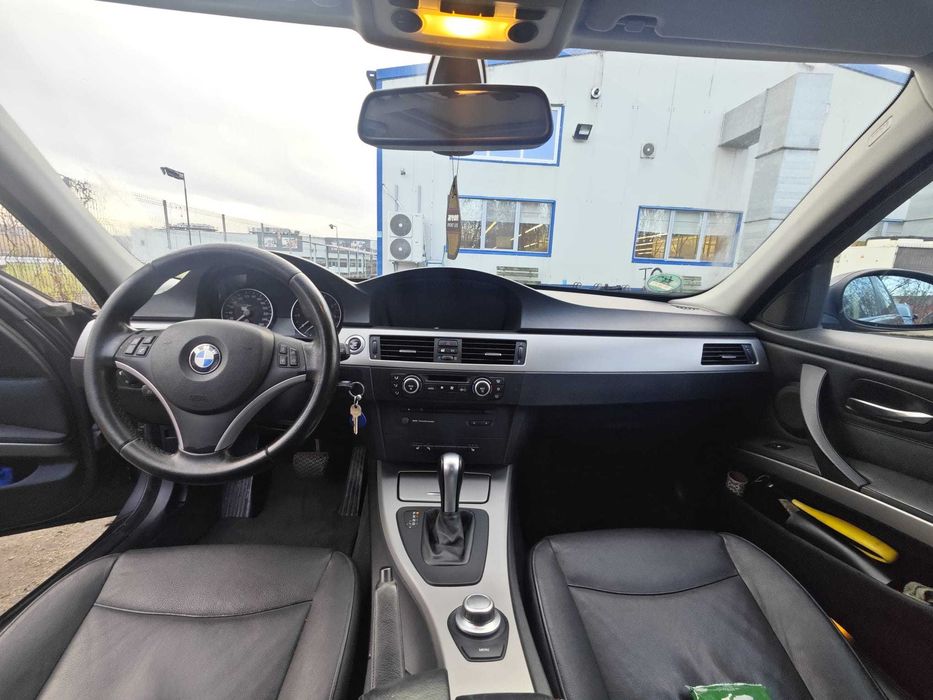 BMW - E90 - 318i  full